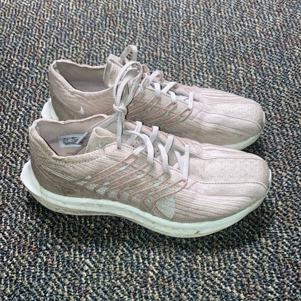 Nike Pegasus ZoomX Size 8.5